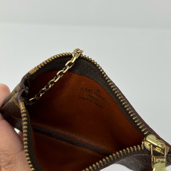 Monogram Key Cles - Picture 3 of 7